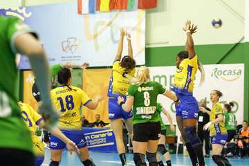  El Rocasa se apunta el primer asalto de los cuartos ante el Gomel (24-18) (Foto TA)